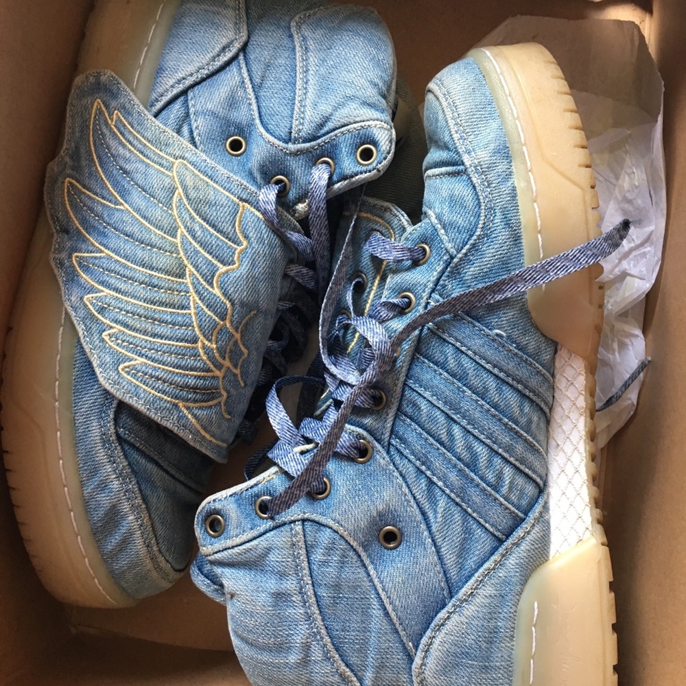 Adidas Jeremy Scott denim wings